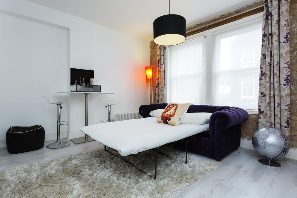 Veeve - Sophisticated Soho Apartment Londra Esterno foto